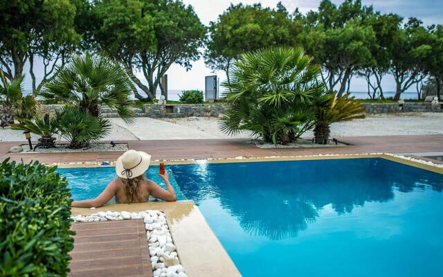 Seafront 2 bedroom villa in Ierapetra