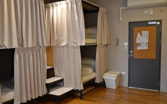 Hostel of Rising SUN
