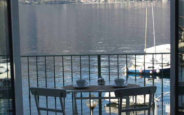 The Green House on the Lake