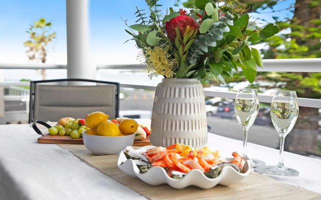 St Tropez Beachside Luxe