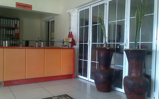 Comfort Palace Guesthouse Kasane