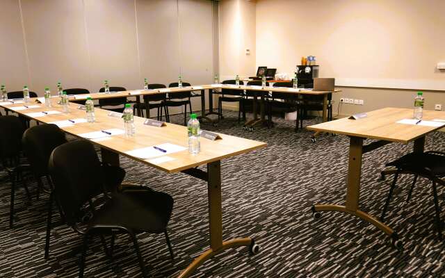 Kyriad Clermont Ferrand Nord - Riom