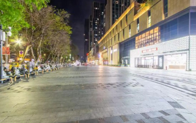 Wei'erdun Hotel (Shenzhen Bao'an Lingzhi Metro Station)