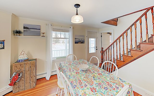 New Listing! Waterfront W/ Ocean Views 3 Bedroom Home