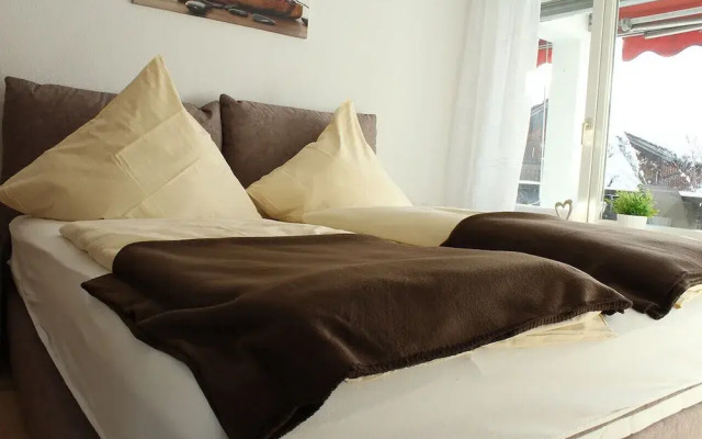 FEWO Angela - Haus Rindalphorn