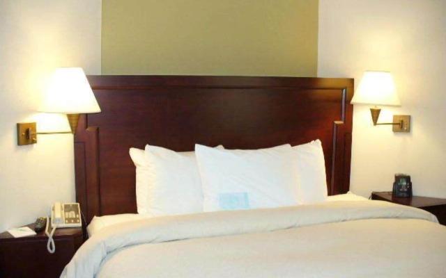 Embassy Suites by Hilton Kansas City Overland Park