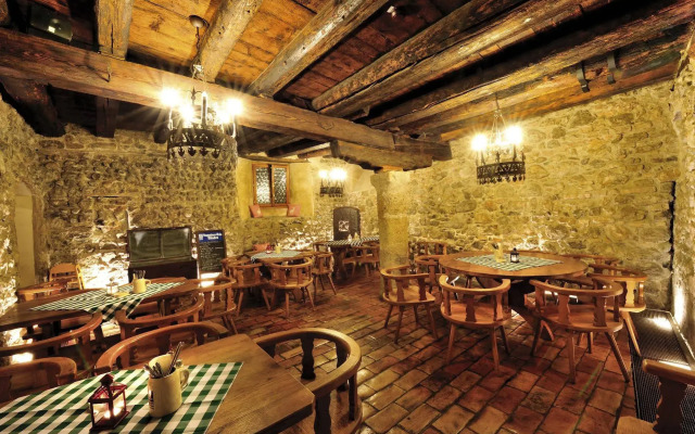 Hotel Goldener Engl