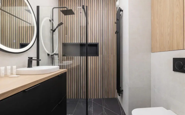 Modern Apartment by Renters