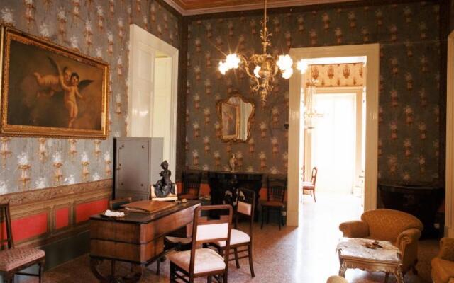 Palazzo Leuzzi B&B