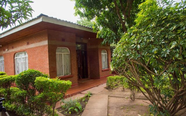 Nelly's Guesthouse