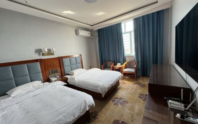 Urat Zhongqi World Wide Business Hotel