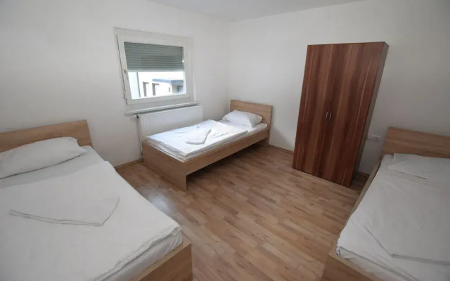 AB Apartment 15
