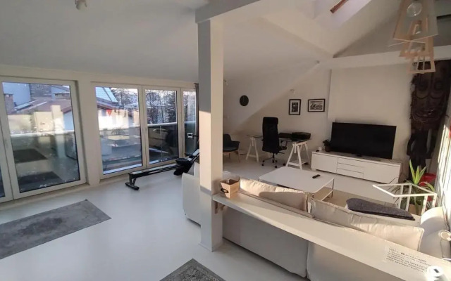 loft 85 m2 Wilanow Krolewski self checkin