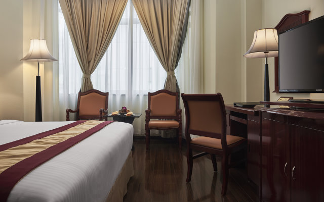 Phnom Penh Hotel