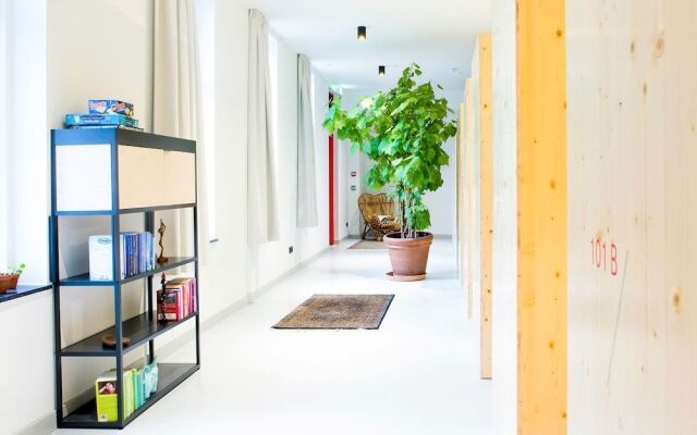 The Green Elephant Hostel & Spa
