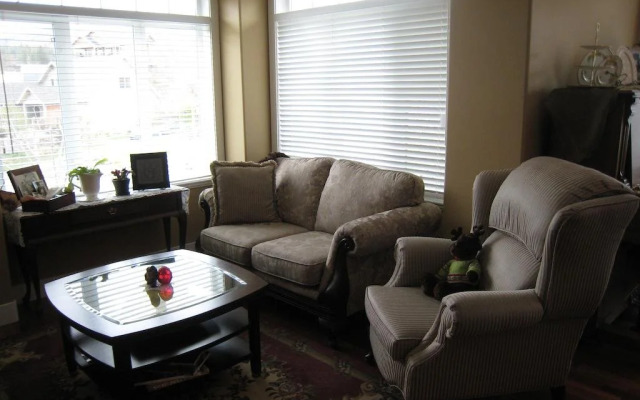 Yellow Rose Bed & Breakfast