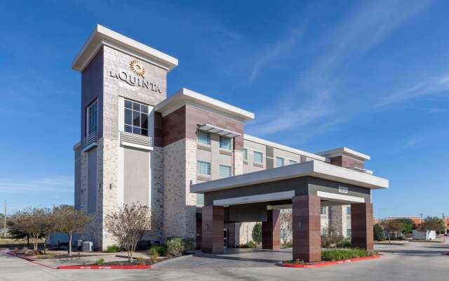 La Quinta Inn & Suites by Wyndham Houston NW Beltway8/WestRD