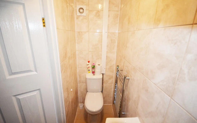 London Luxury 7 Bedroom Holiday Let