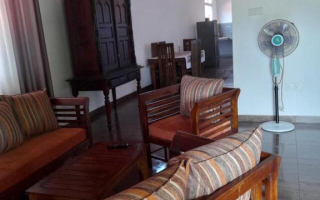 Thiven's Home Stay
