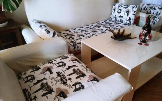 apartment on melashvili 4 old batumi