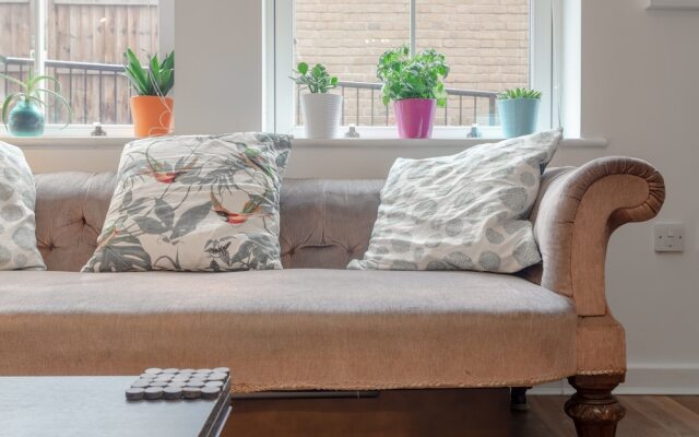Modern 1 Bedroom Flat in Battersea