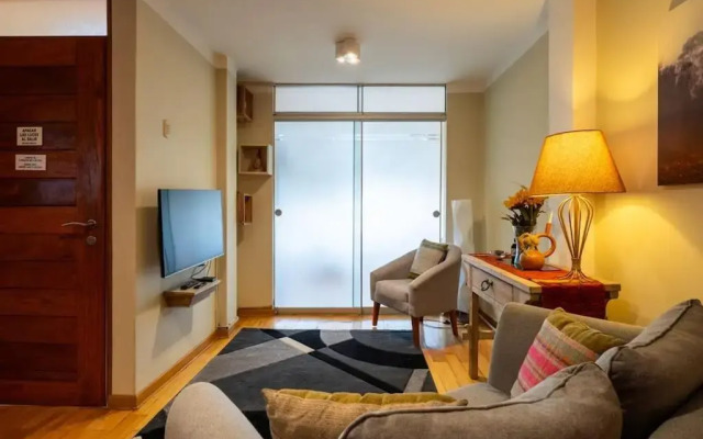 Balconcito Peruano& Ciudad real 302 & 2 bedroom