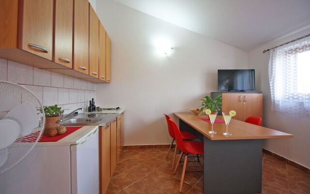 Apartments Irena 1310