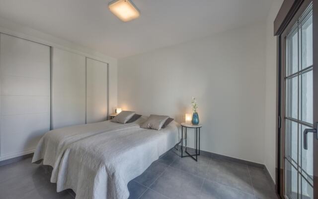 Aldea Blanca Luxury Townhouse