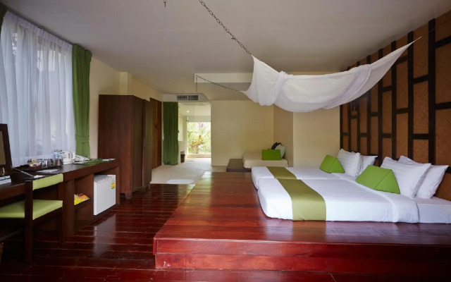 Wareerak Hot Spring & Wellness