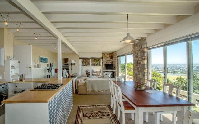 Blue Bay View Guesthouse