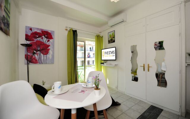 Studio Notre Dame - 5 Stars Holiday House
