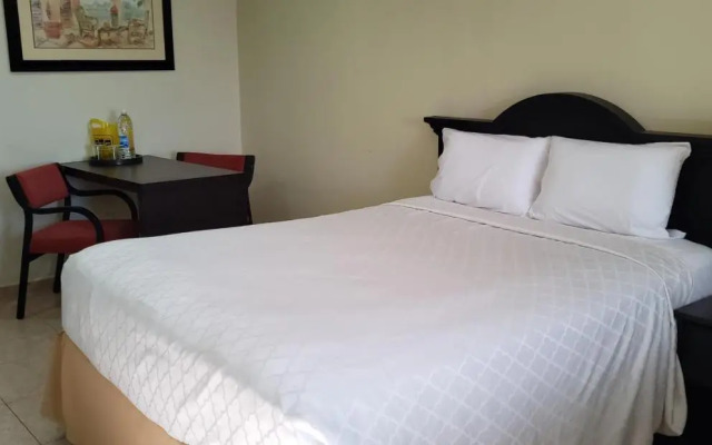 Gran Hotel CCP Suites
