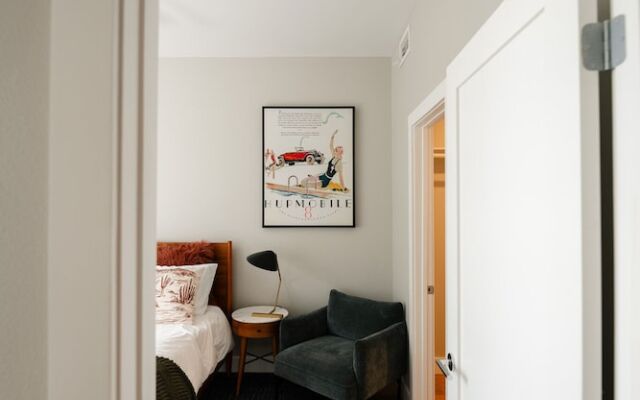 Western 1924 Luxury Lofts