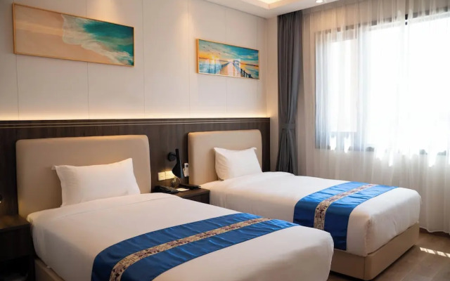 Escale International Hotel