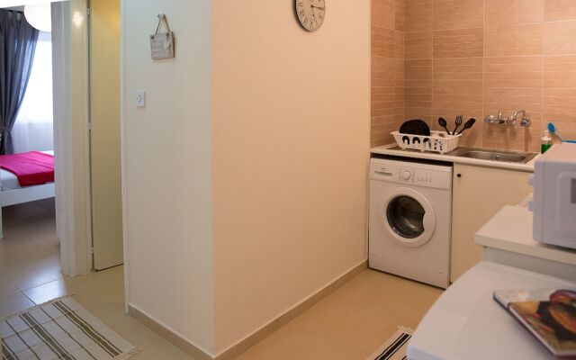 Paphos Love Shack Apartment
