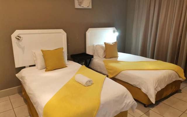 Point Village Hotel