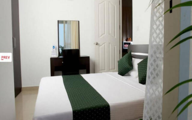 Hotel Asset Summit Suites