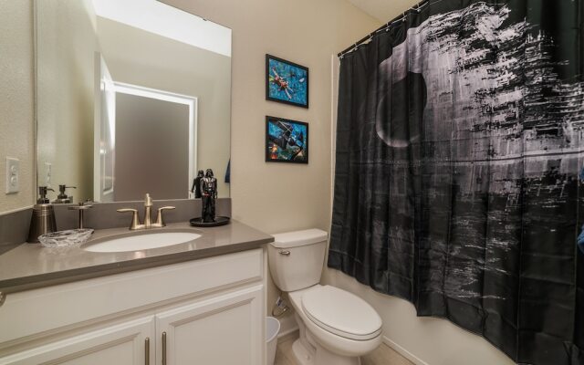 Villa W/private Pool &themed Rooms, Near Disney!
