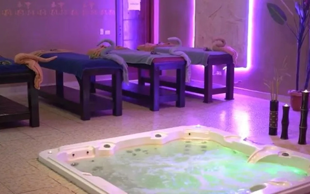 Regency Plaza Aqua Park & SPA