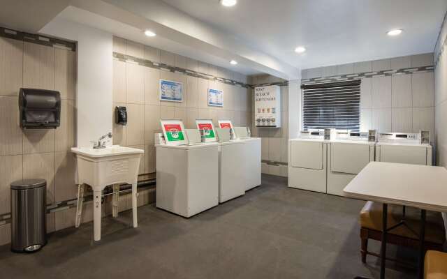 SureStay Plus Hotel by Best Western Reno Airport