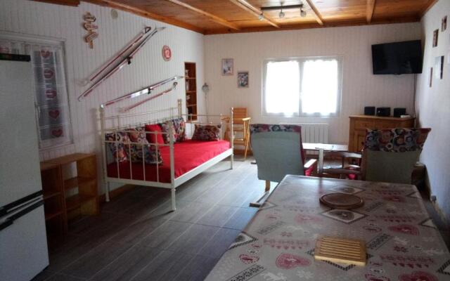 Appartement Mont-Dore, 3 pièces, 10 personnes - FR-1-415-72