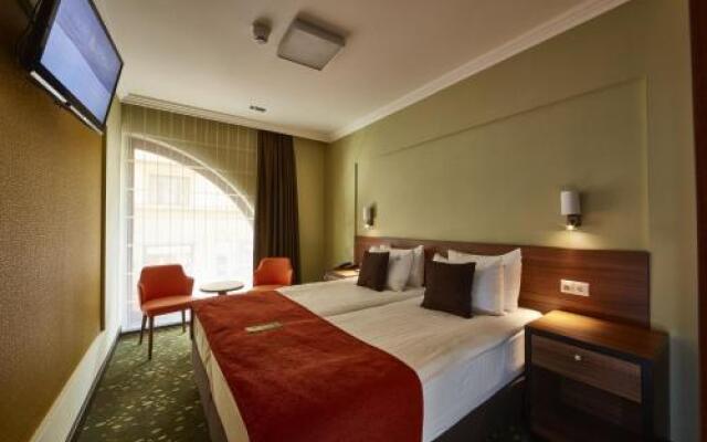 Budget Hotel Victoria