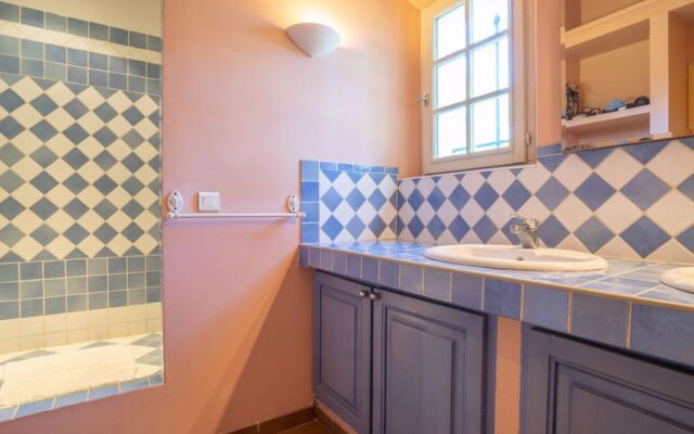 La Maison Bleue (GFR130)