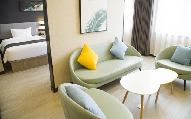UP and IN Hotel Henan Zhengzhou Xinzheng District Shuanghu Avenue Metro Station – Guest Rooms – Zhengzhou