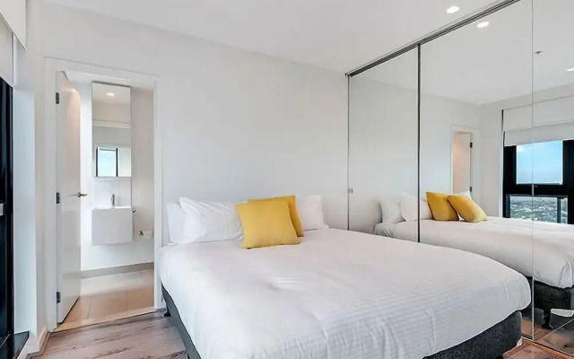 MJ Shortstay Apartments - Platinum Tower