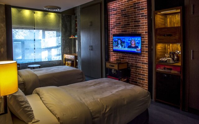 Flowery Holiday Suites