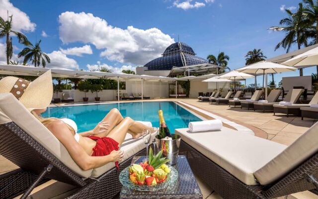 Pullman Reef Hotel Casino