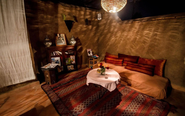 Riad Azalia
