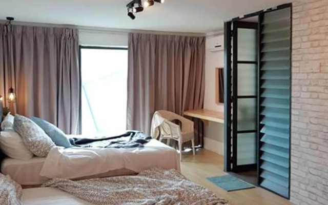 Duplex Loft Empire Damansara