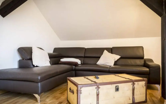 Manor House by the Lake in Klein Upahl